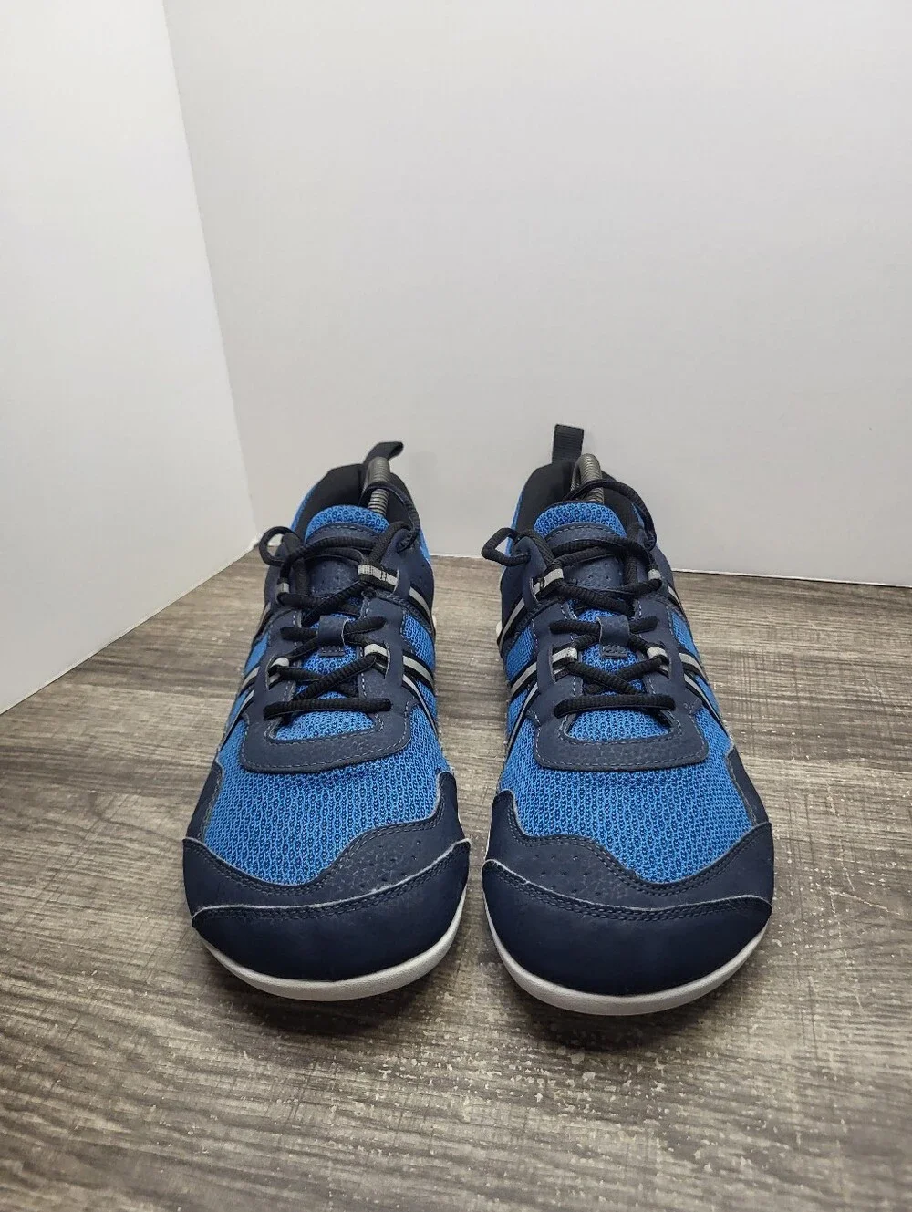Xero Prio Men’s Size 9 Blue Barefoot Athletic Sneakers Shoes Minimalist